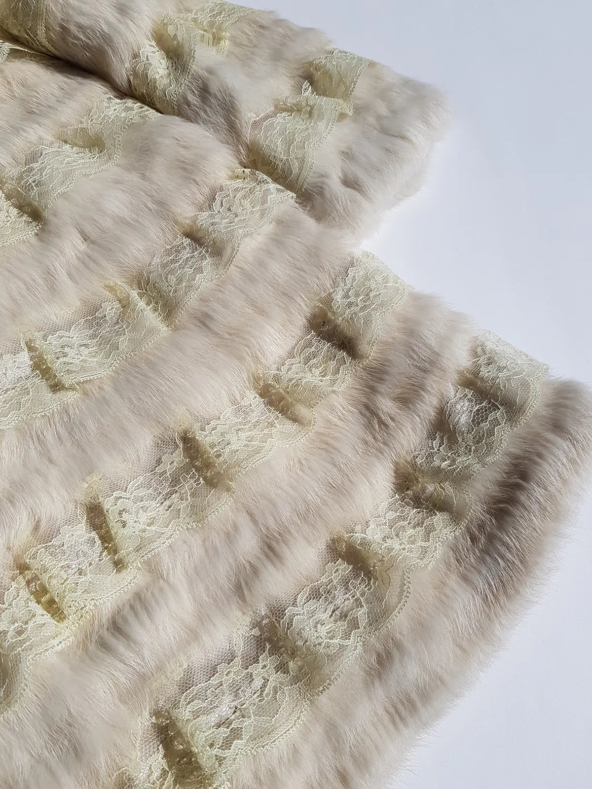 Vintage 90s Fox Fur & Lace Coat with Incredible Fluffy Fox Fur Collar - Fully Lined - Layers of fur & Lace in Cream tones - button front