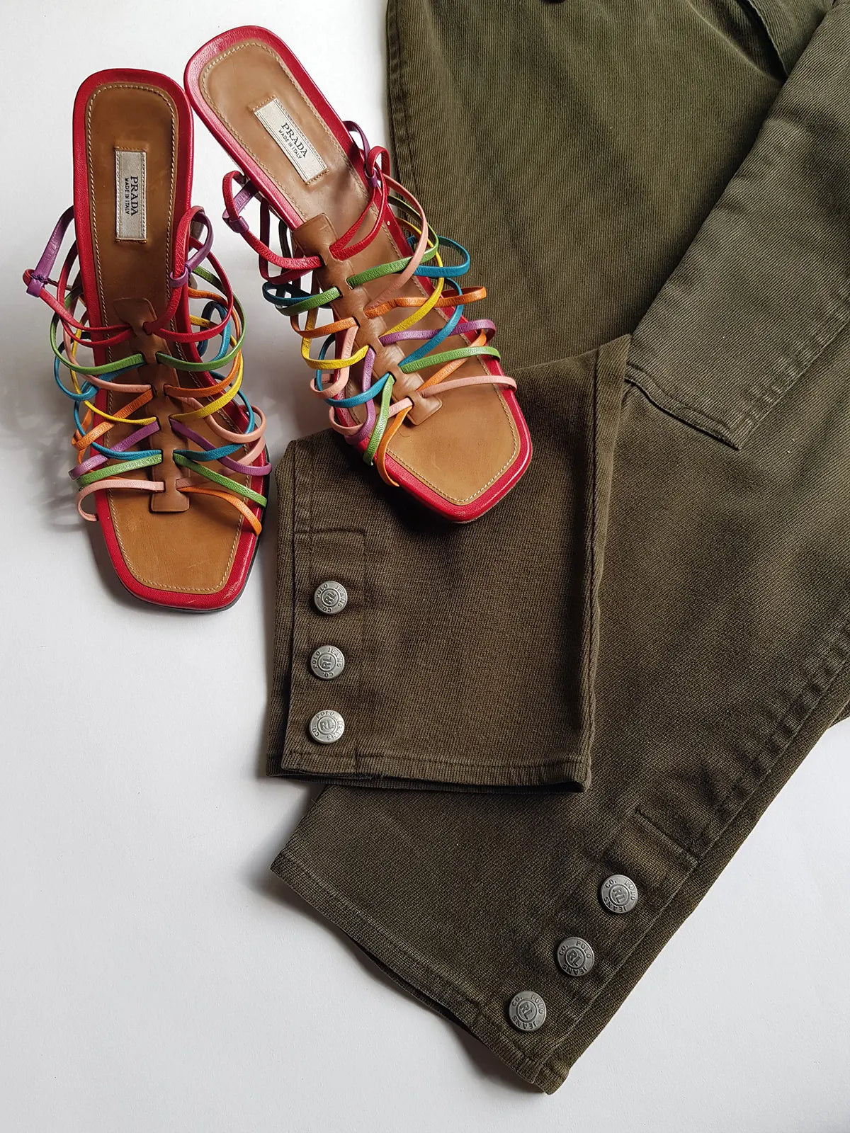 Ralph Lauren Vintage 3/4 Capri Pants - Never Worn - Olive Green - Equestrian Chic - Slim Fit - Metal Hardware & Leather Accents - Stretch Cotton